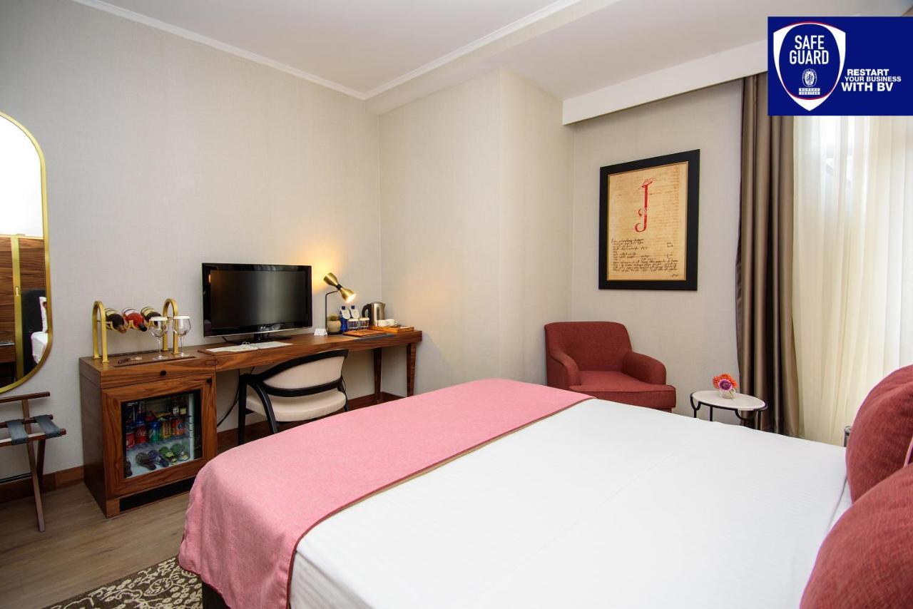 ทิฟลิส พาเลซ Hotel Tbilisi ภายนอก รูปภาพ